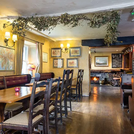 Traveller's Rest Hotel 3*