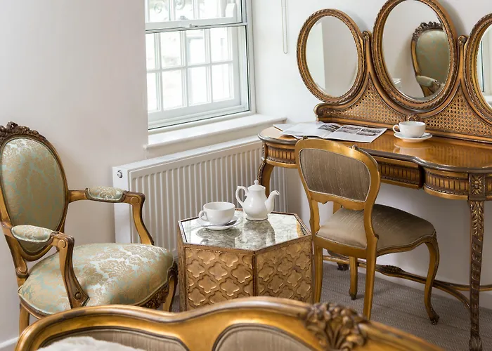 Traveller's Rest Hotel